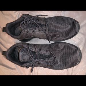 Nike Roshes